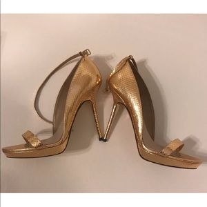 Burberry rose gold sandals size 8